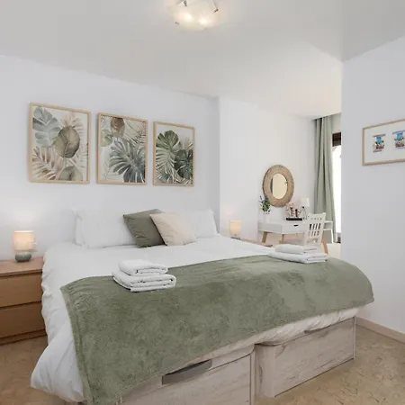 Luxury, Frontline Burriana Beach,